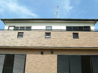 奈良県橿原市新築木造一戸建住宅サイディング２色色分け建築工事