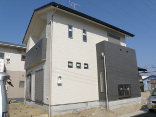 奈良県注文住宅収納の多い家外観写真