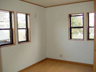 奈良県高市郡新注文住宅築一戸建洋室、洋間、上げ下げ窓